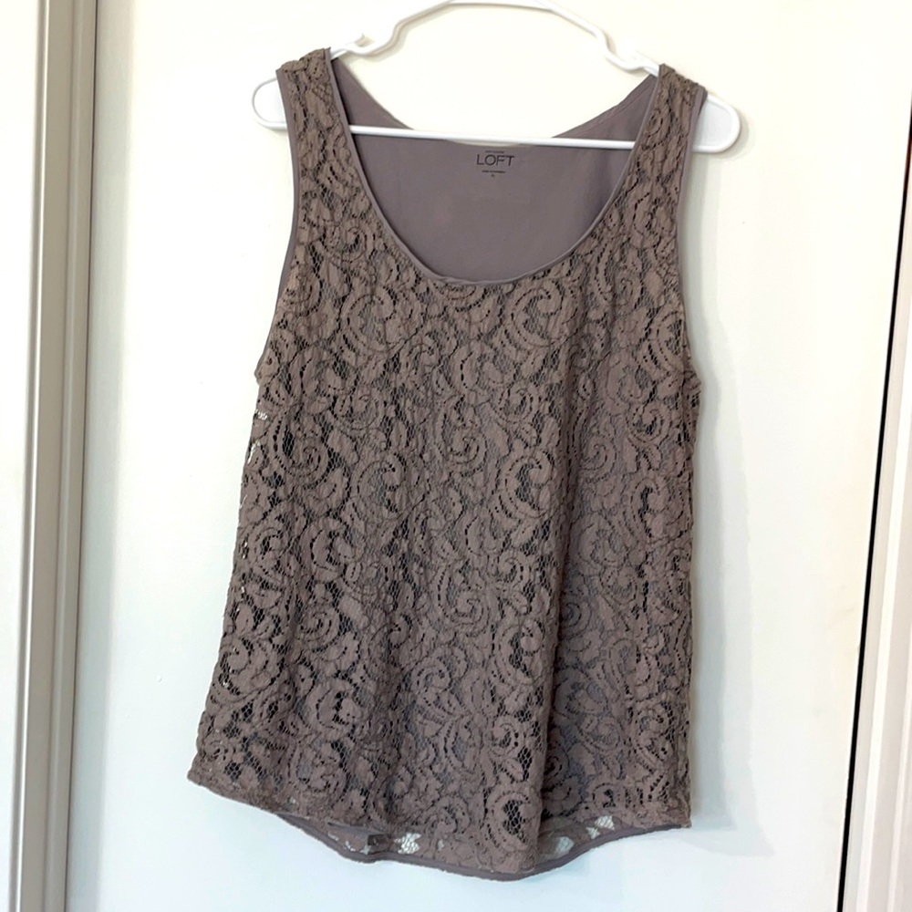 Loft XL taupe sleeveless blouse